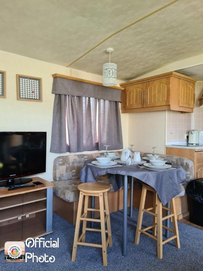 Damelie Southview Caravan Holidays Apartment สเกคเนส ภายนอก รูปภาพ